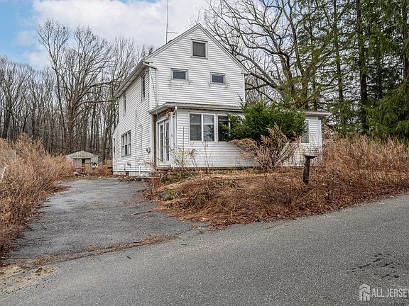 3rd image of 48 Old Budd Lake Rd