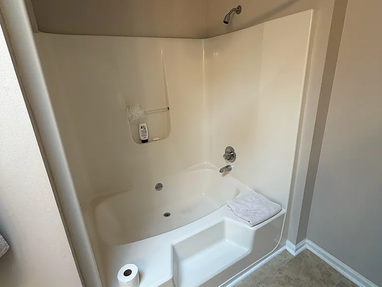 3029 Miranda Rd — Photo 7