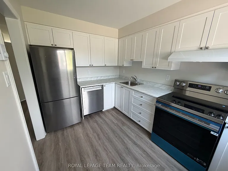2976 Olympic Way #72 — Photo 9