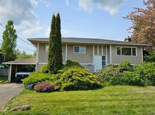 5890 Chesterfield Ave, North Cowichan, BC V9L 3M7