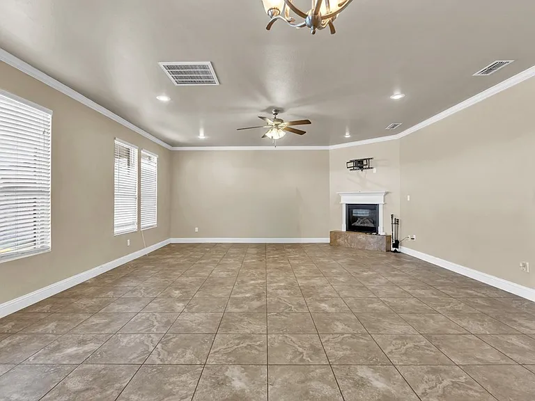 1744 Boise Dr — Photo 3