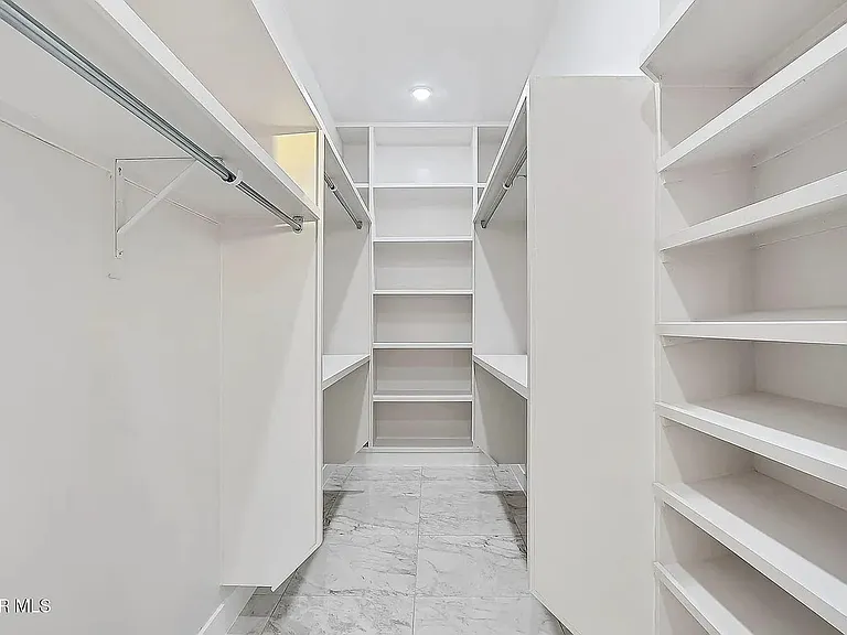 5696 Rio Bonito Cir — Photo 35
