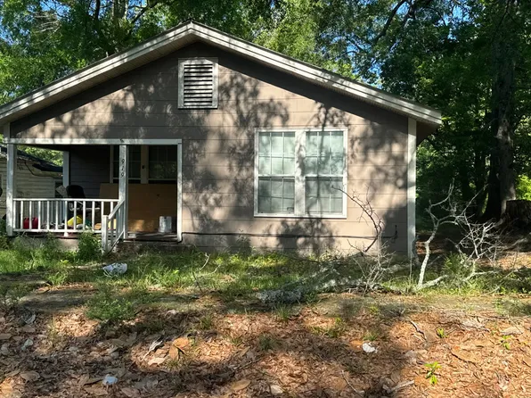 919 Avenue F, Bogalusa, LA 70427