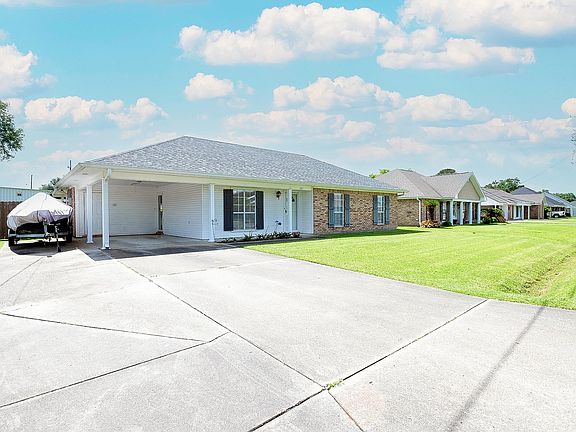 2nd image of 1211 Lee Dr