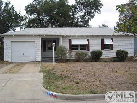 1st image of 3268 Aurora St