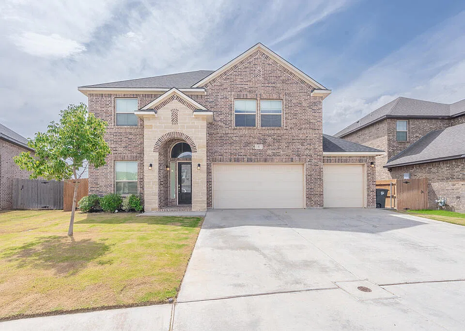 6 El Nido Ct