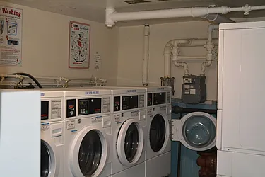 Rented by Empire Deeds LLC 