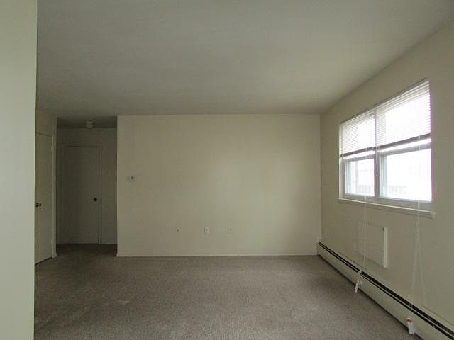 2nd image of 161 Tolland St APT B8