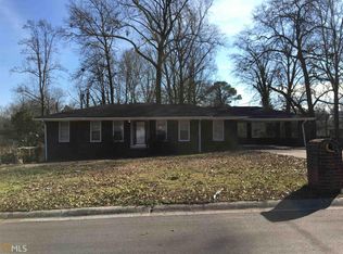 558 Lance Ln, Riverdale, GA 30274