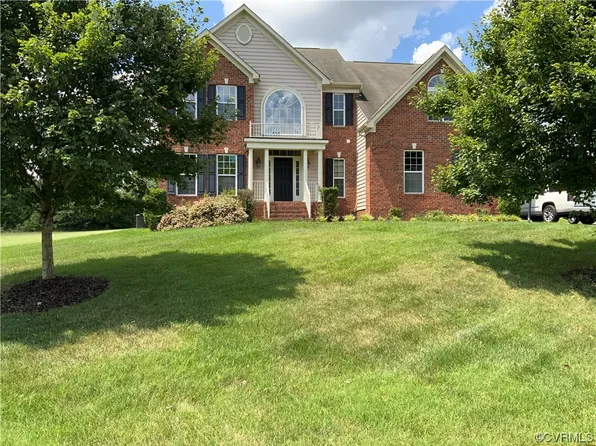 913 Winding Trail Ln, Richmond, VA 23223