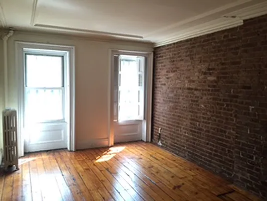 Rented by Twyford Real Estate | media 3