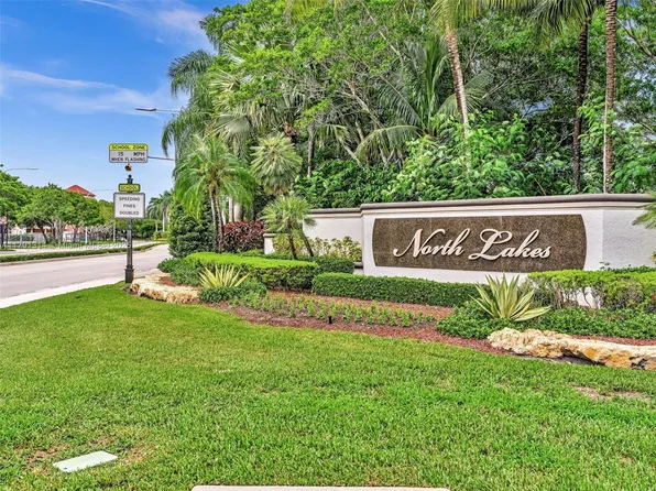 457 Cambridge Dr, Weston, FL 33326