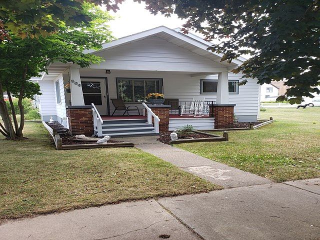 1st image of 509 W Minckler St
