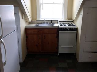 12 Lagrange Ave APT 3F, Poughkeepsie, NY 12603