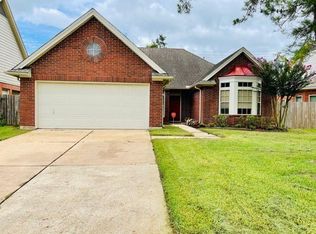 1526 Mabry Mill Rd, Houston, TX 77062