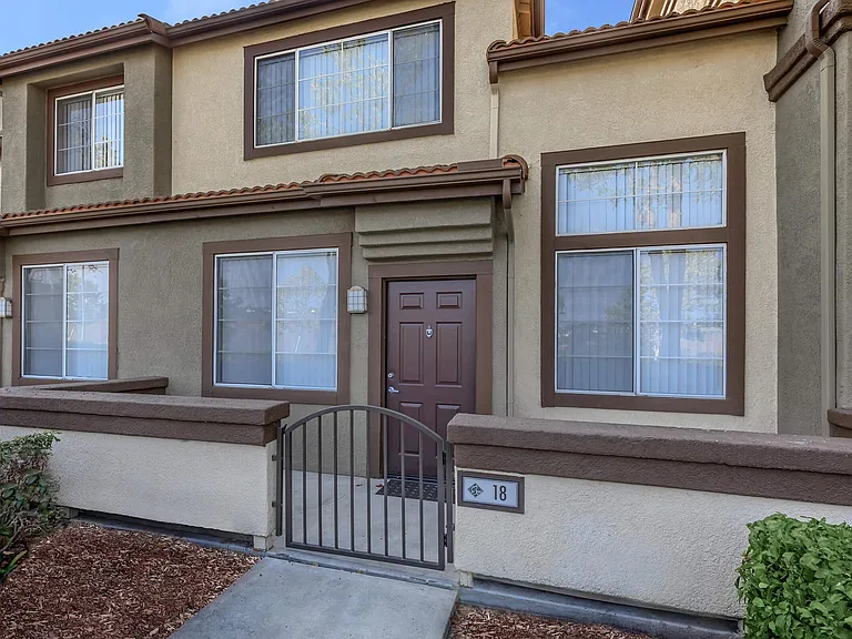 Wood Canyon Villas — Photo 6