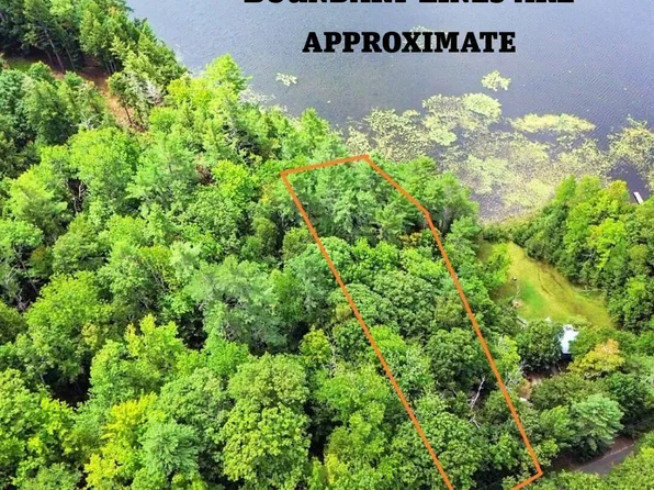 36 Torsey Shores Road, Readfield, ME 04355