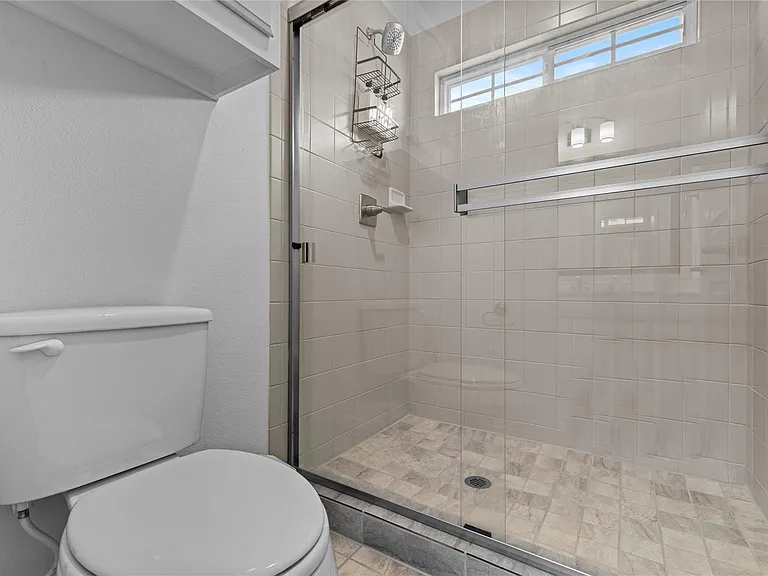 2305 Hickey Dr — Photo 23