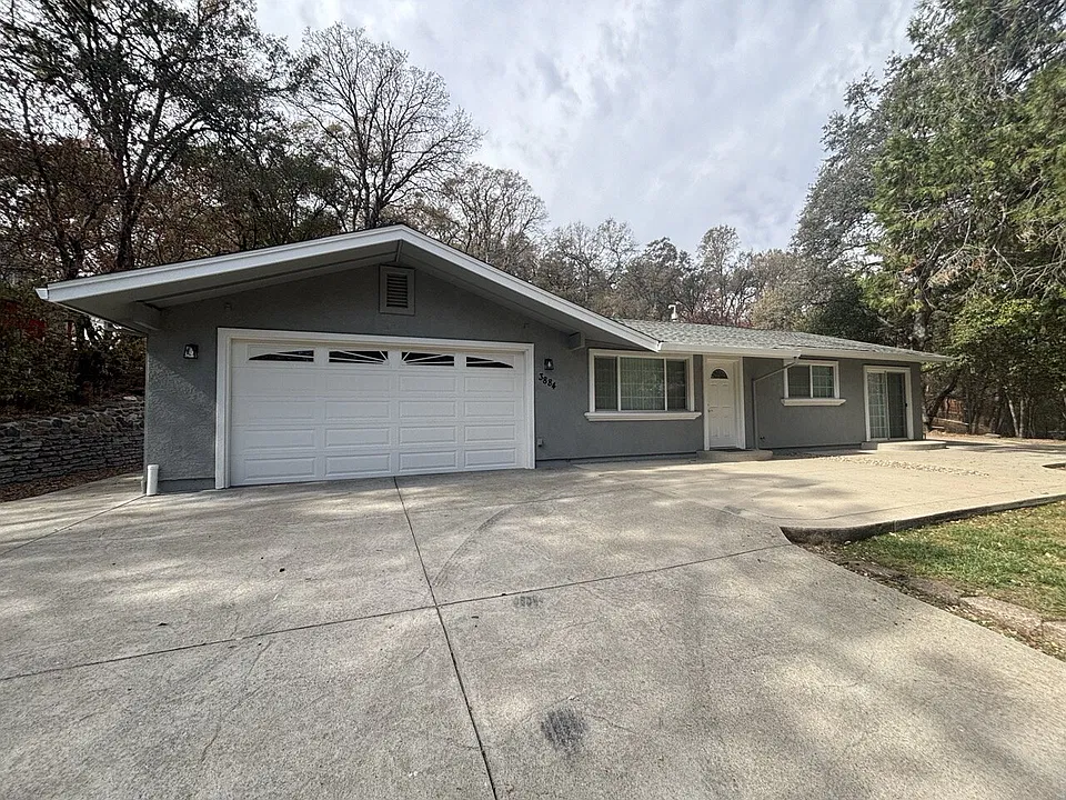 3884 Rosey Way