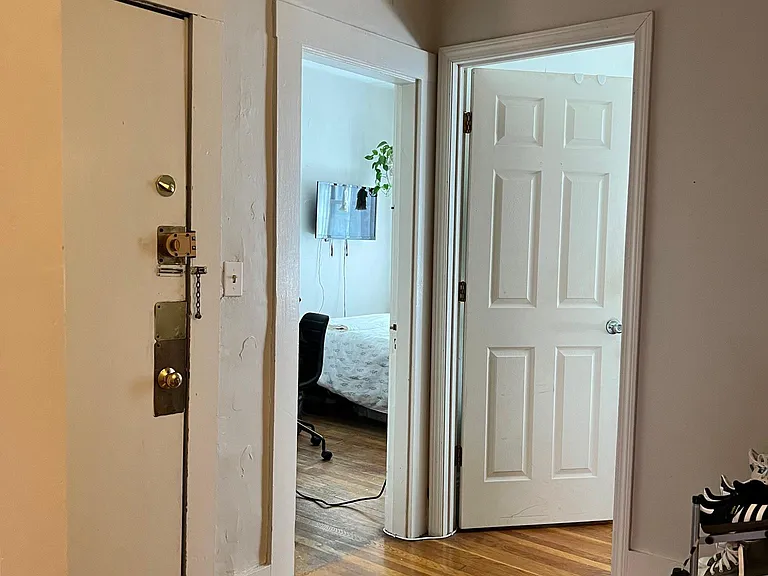 71 Phillips St #2 — Photo 16