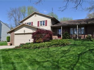 906 Bellarbor Ave NW, Canton, OH 44708