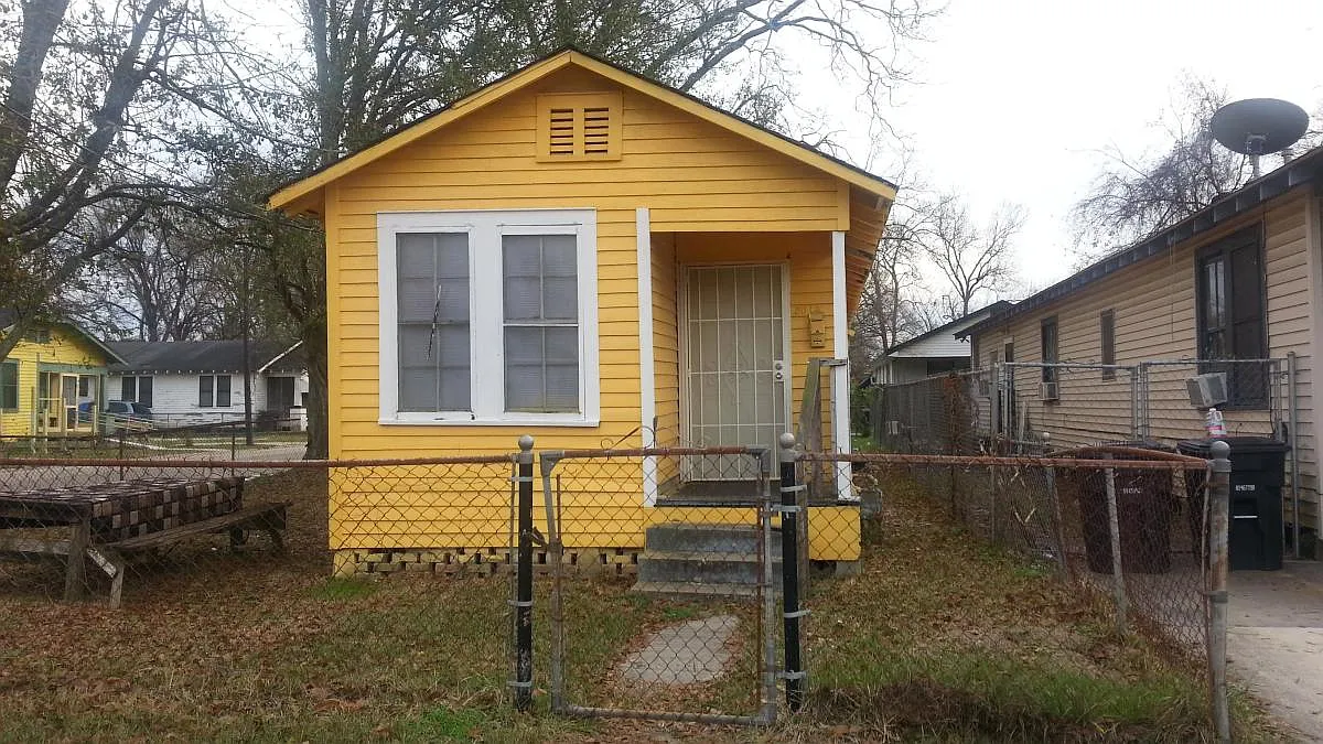 2 bed, $680 — Photo 1