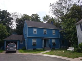 17 Greenough Cir, Brookline, MA 02445