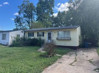 1222 Scott Ave, Saint Louis, MO 63138