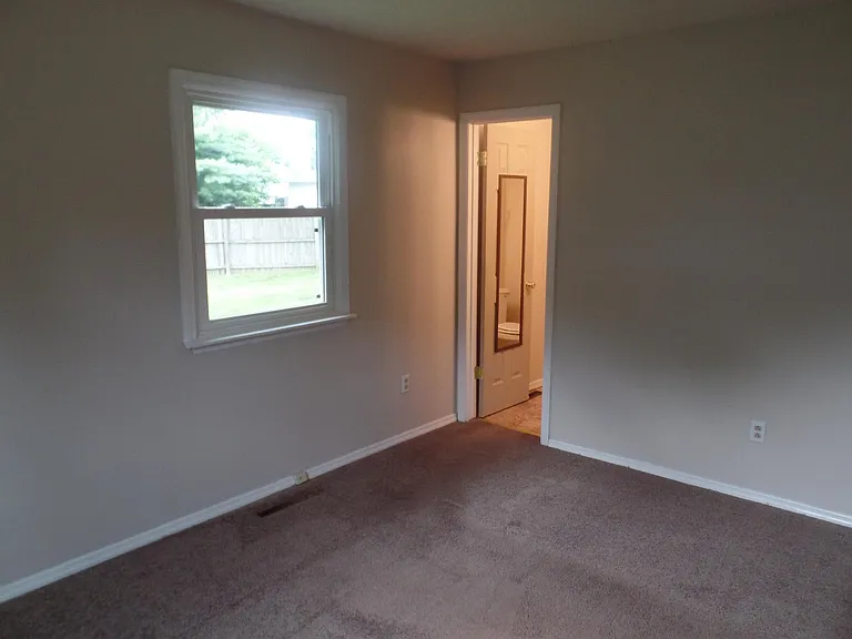 2007 Sumac Dr — Photo 15