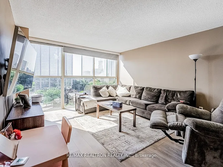 4185 Shipp Dr #618 — Photo 2