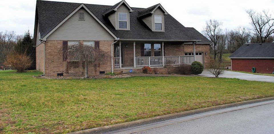 1st image of 284 Bonnie Dr