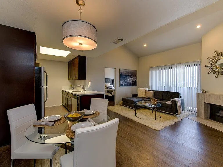 3760 Sawtelle Blvd #304 — Photo 5