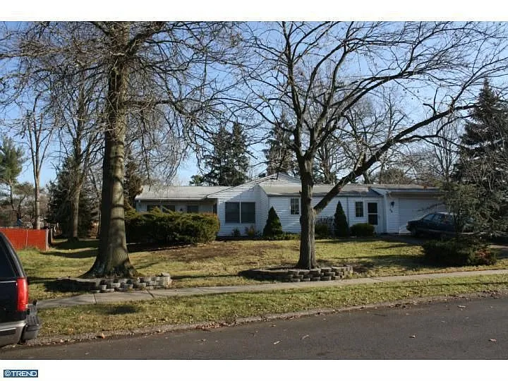 38 Incurve Rd photo 1