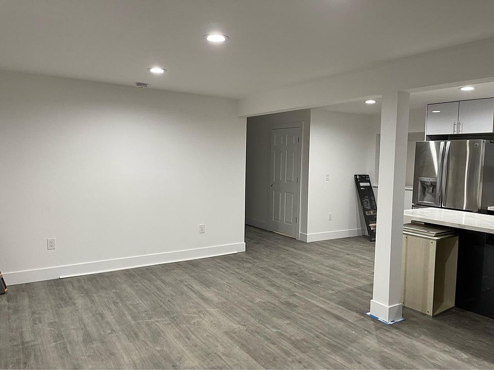 1st image of 13604 SE 18th St Unit 2