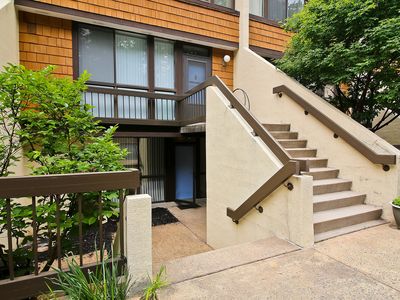 2126 S Quincy St, Arlington, VA, 22204