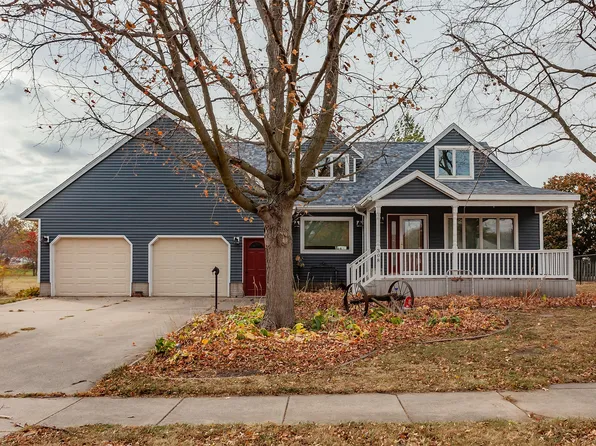 308 SE 4th St, Ogden, IA 50212