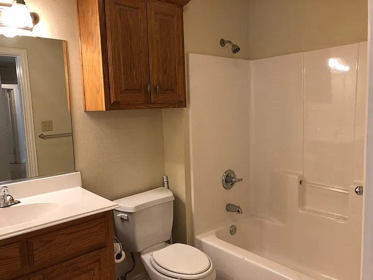 1321 Norman St #100 & 101 — Photo 13