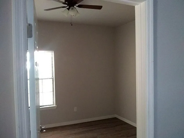 Bedroom #1