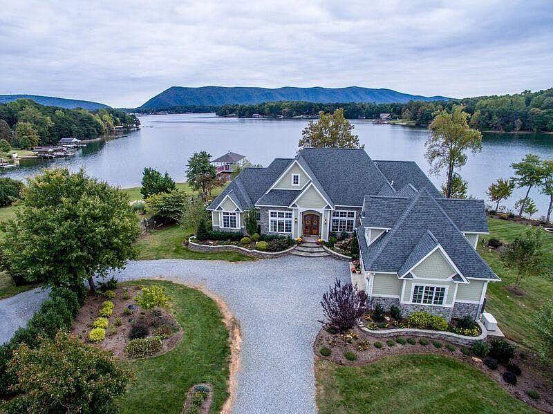 1st image of 114 Tall Timber Dr