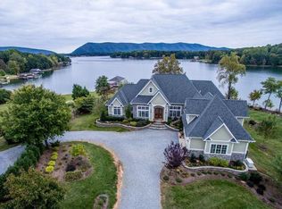 114 Tall Timber Dr, Huddleston, VA 24104