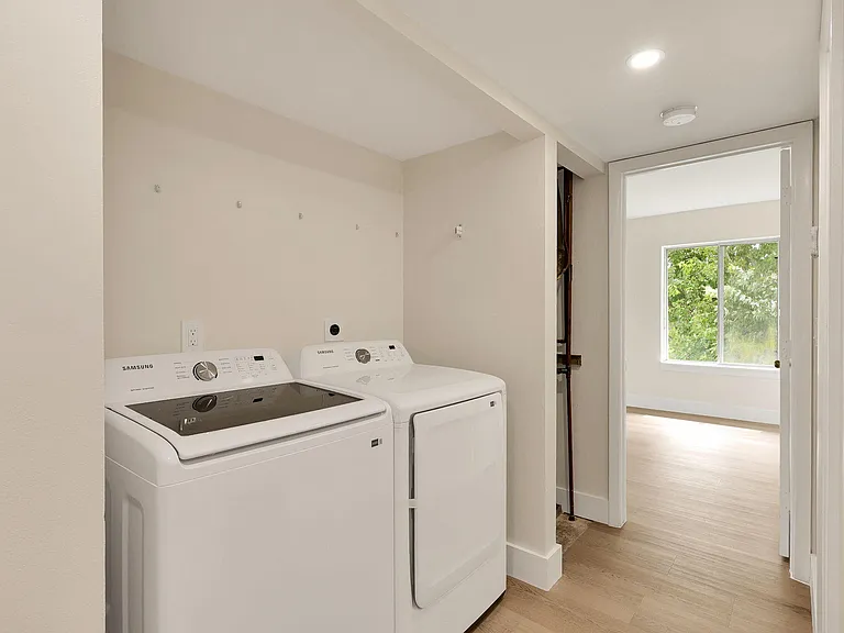 6299 Chasewood Dr #G — Photo 22