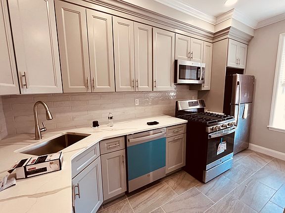 5th image of 7617 5th Ave #5