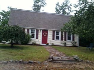 6 Fields View Rd, Bradford, RI 02808