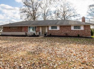 5356 Kerth Rd, Saint Louis, MO 63128