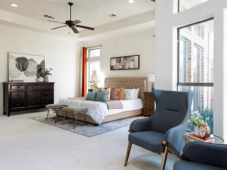 3606 S Versailles Ave — Photo 11