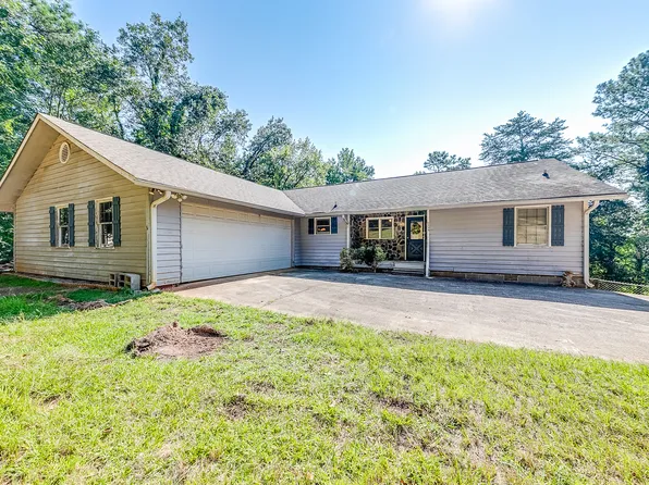 4556 Cherokee Pl, Gainesville, GA 30504