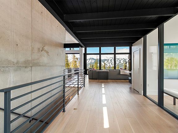 5th image of 478 Western Sky Drive