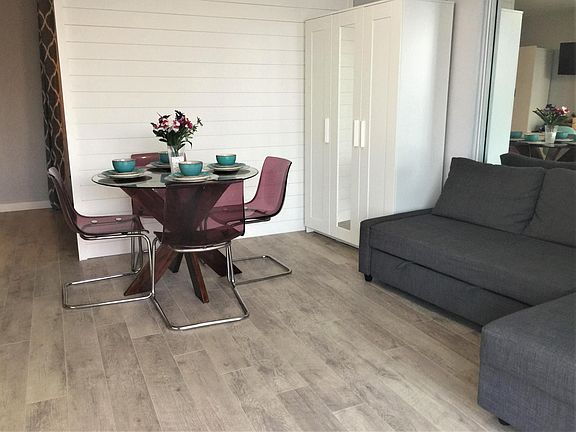 2nd image of 1233 S Atlantic Ave #423