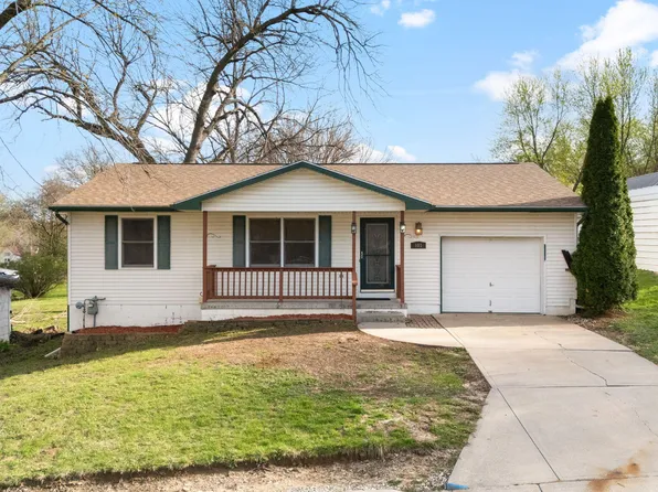 901 Green St, Glenwood, IA 51534