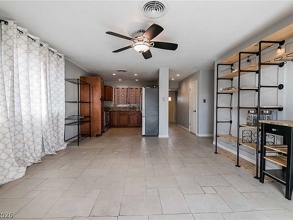 4th image of 836 N 21st St